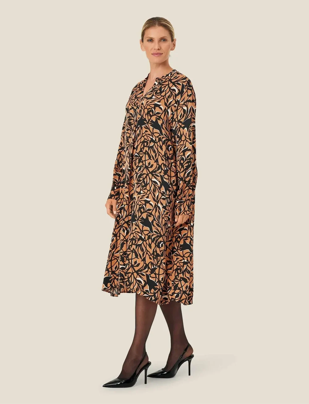 Masai - MaOdiana - maxi kjoler - bisquit - 3