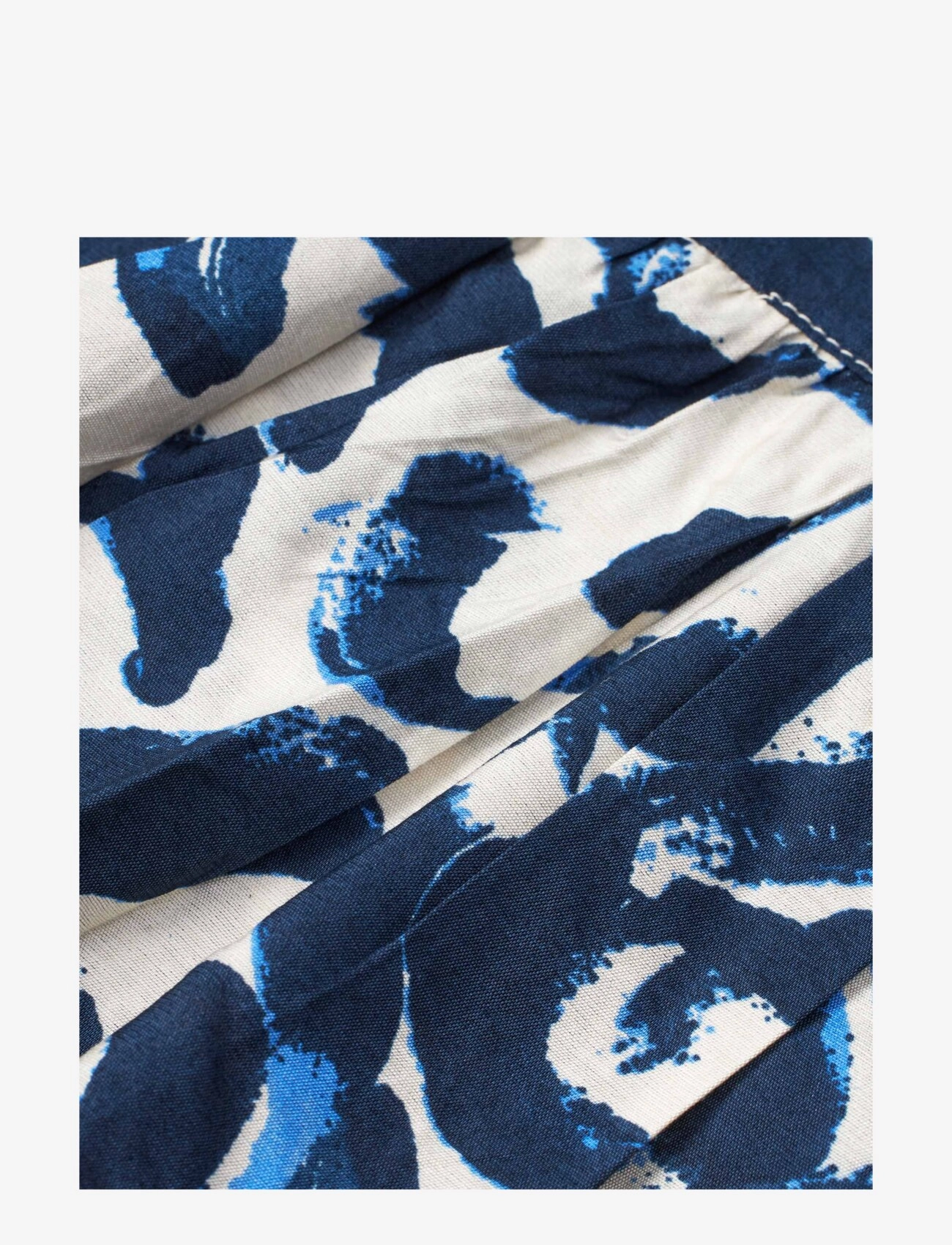 Masai - MaNitzan - ultramarine - 3