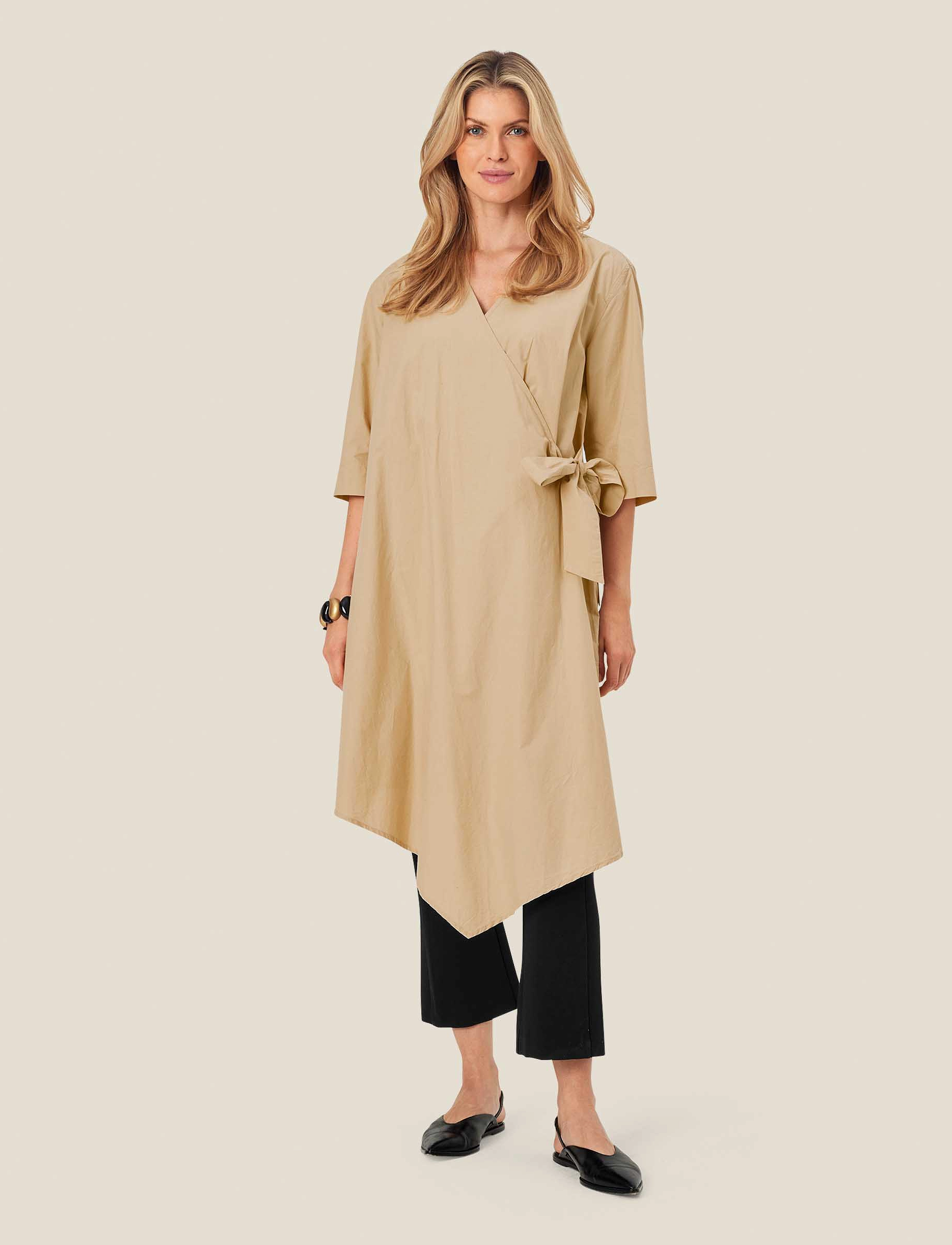 Masai Mananelle, L, Beige, Kjoler > Knælange Og Midi, Dame