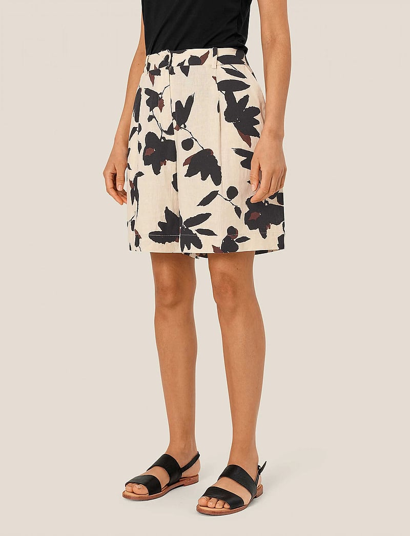 Masai - MaPauletta - leinen-shorts - chestnut - 3