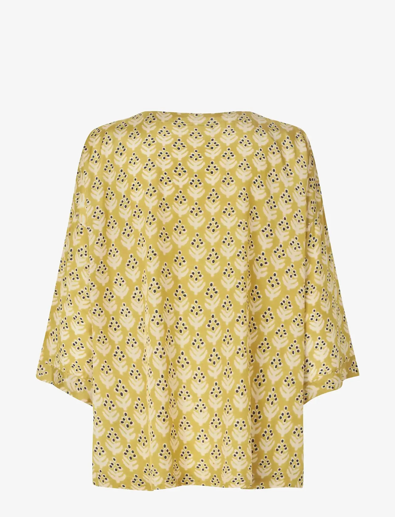 Masai - MaBecca - autumn clothing - burnish gold - 1