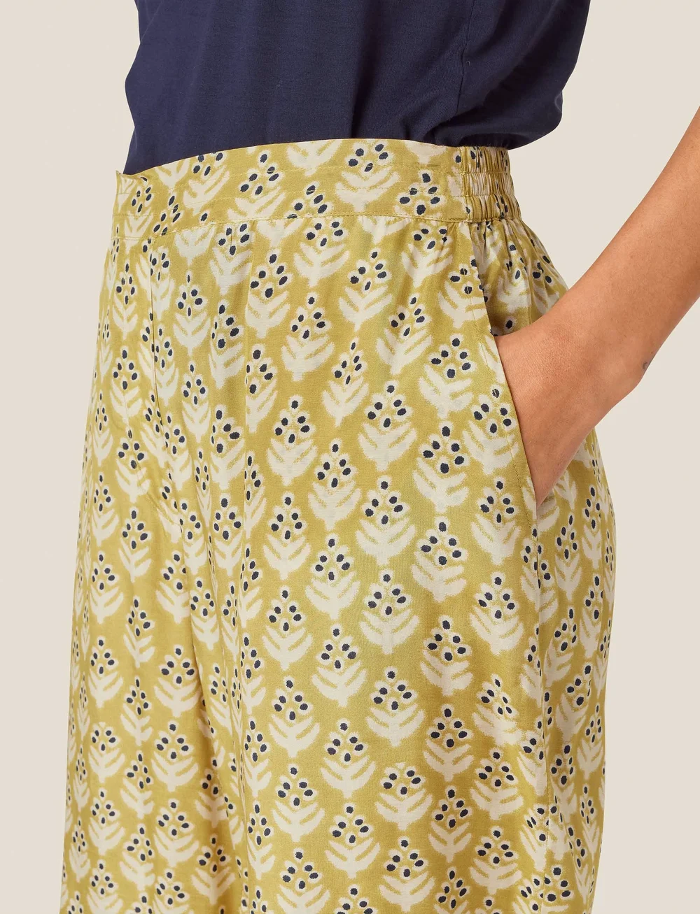 Masai - MaPeronella - wide leg trousers - burnish gold - 4