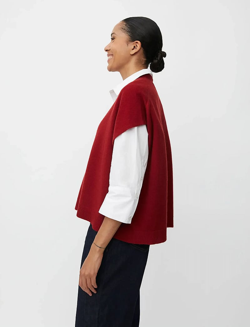 Masai - MaLucanne - knitted vests - red dahlia - 5