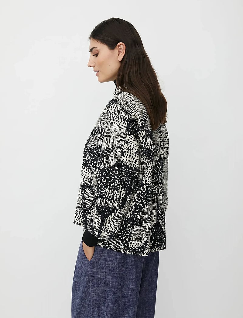 Masai - MaDrakina - pikkade varrukatega särgid - black - 5