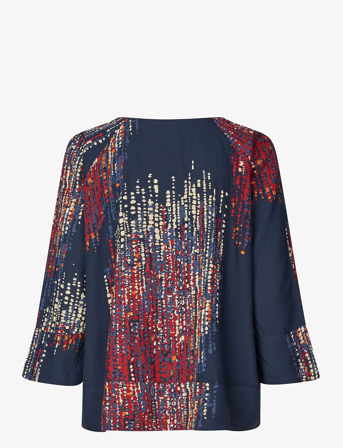 Masai - MaBenika - red dahlia - 1