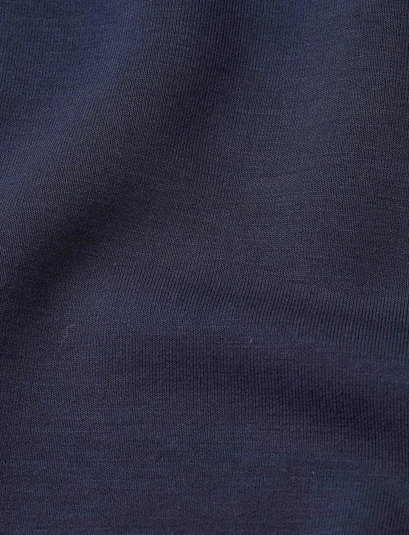 Masai - MaGoldine - stickade klänningar - navy blazer - 2