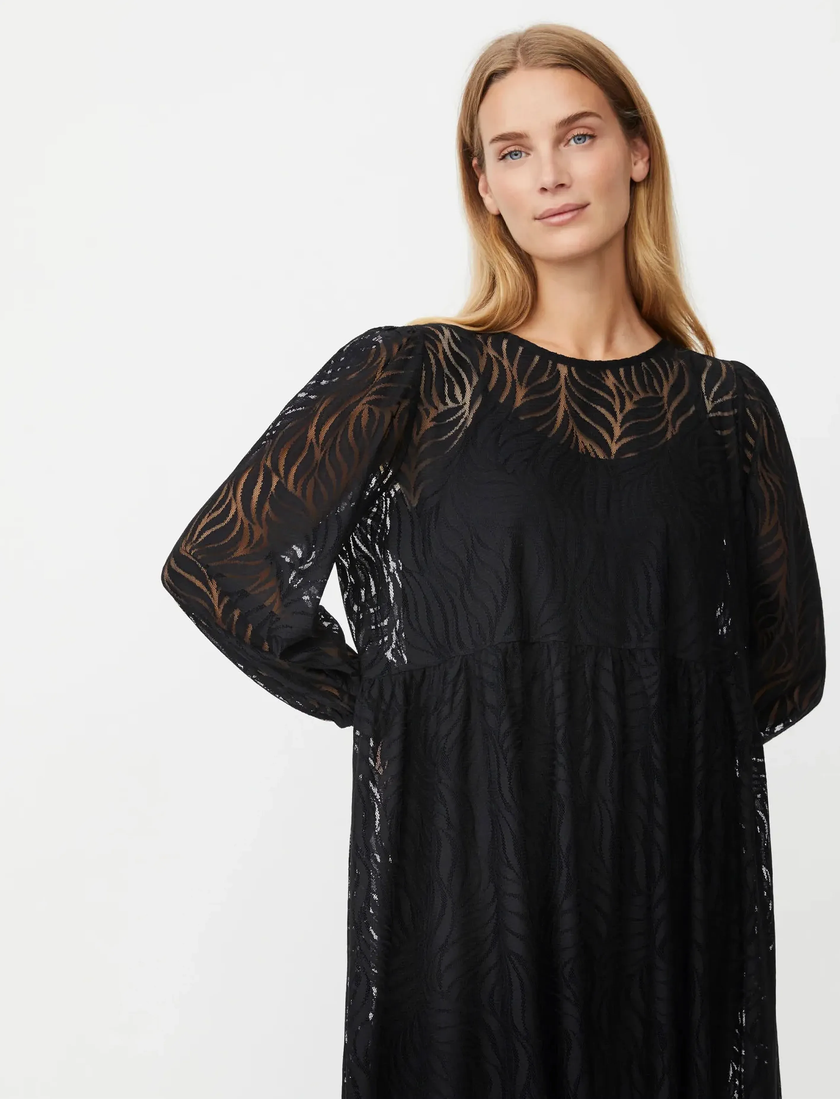Masai - MaNaylora - spetsklänningar - black - 4