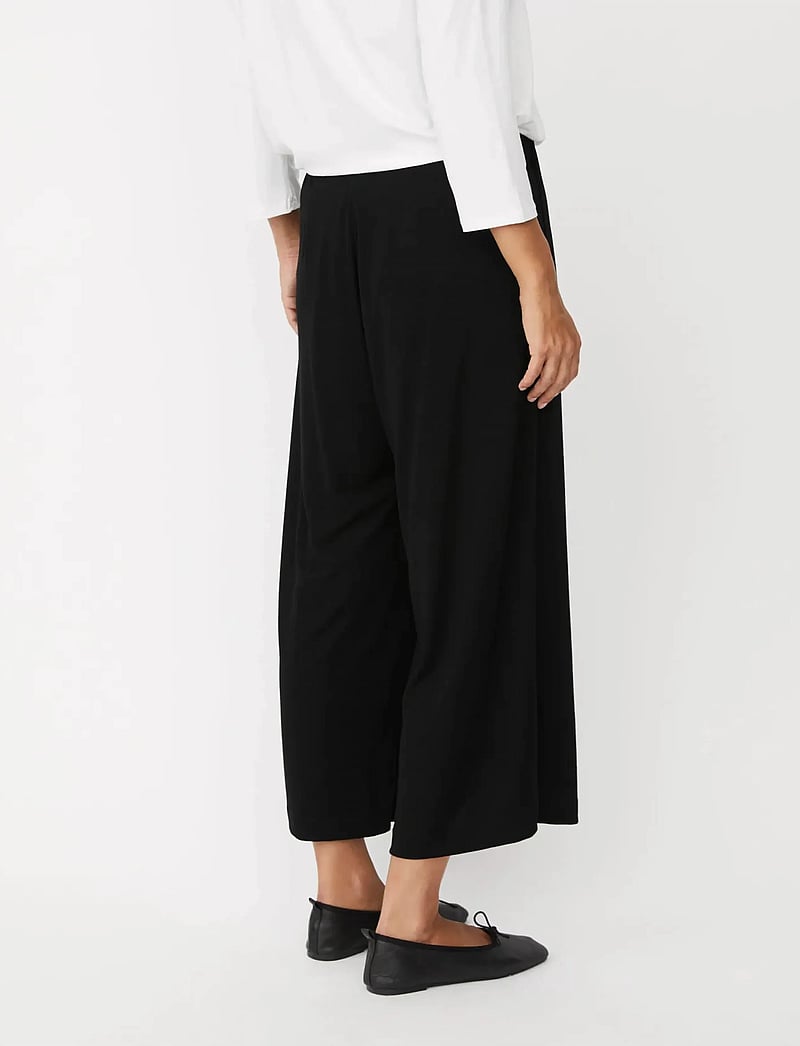 Masai - MaPryvora - hosen mit weitem bein - black - 3