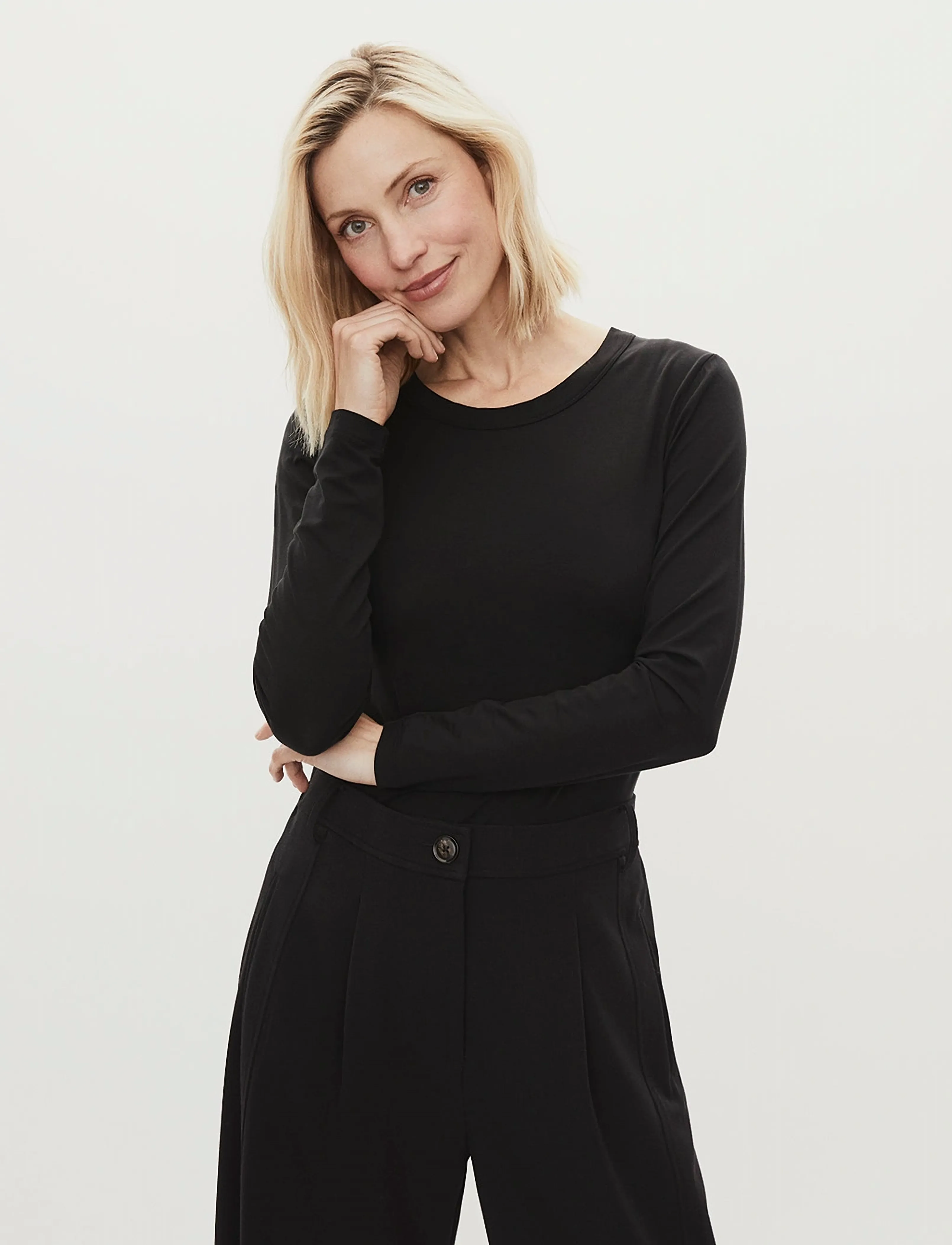 Masai Madoritla, XXL, T-shirts & Oberteile, Schwarz - Long-sleeved, Frauen