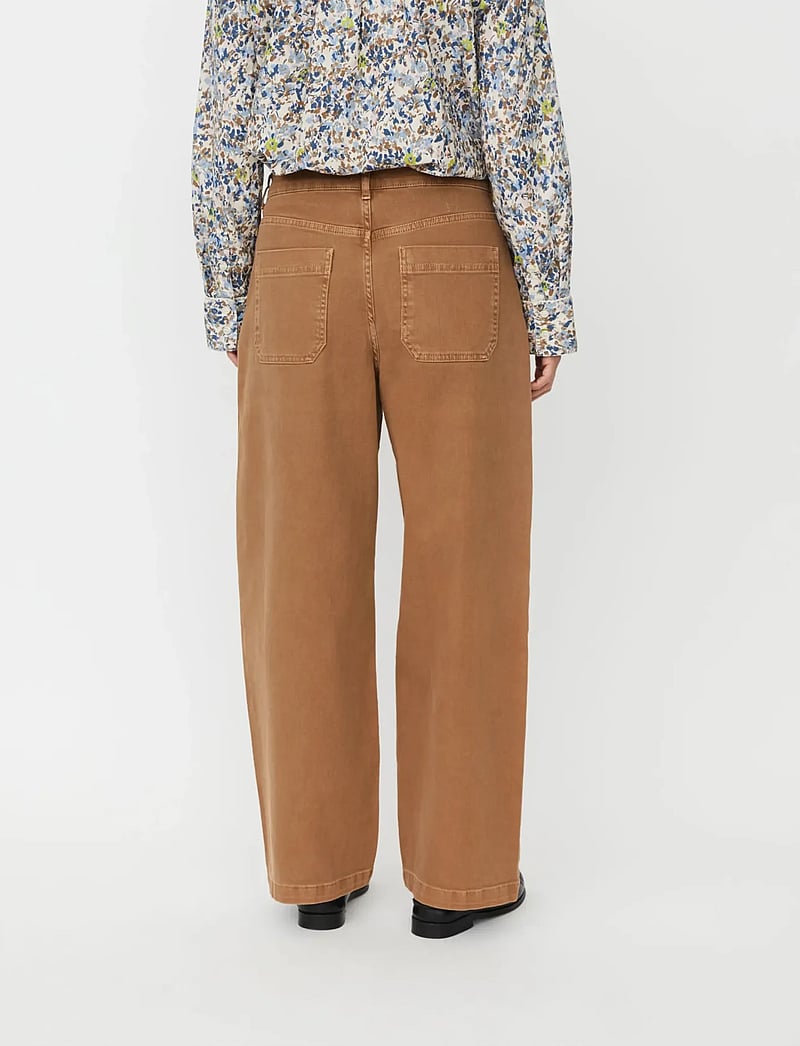 Masai - MaPovienne - barrel jeans - otter - 3