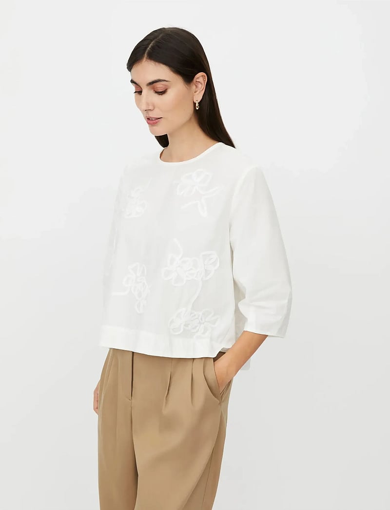 Masai - MaDrenithra - lühikeste varrukatega pluusid - jet stream - 3