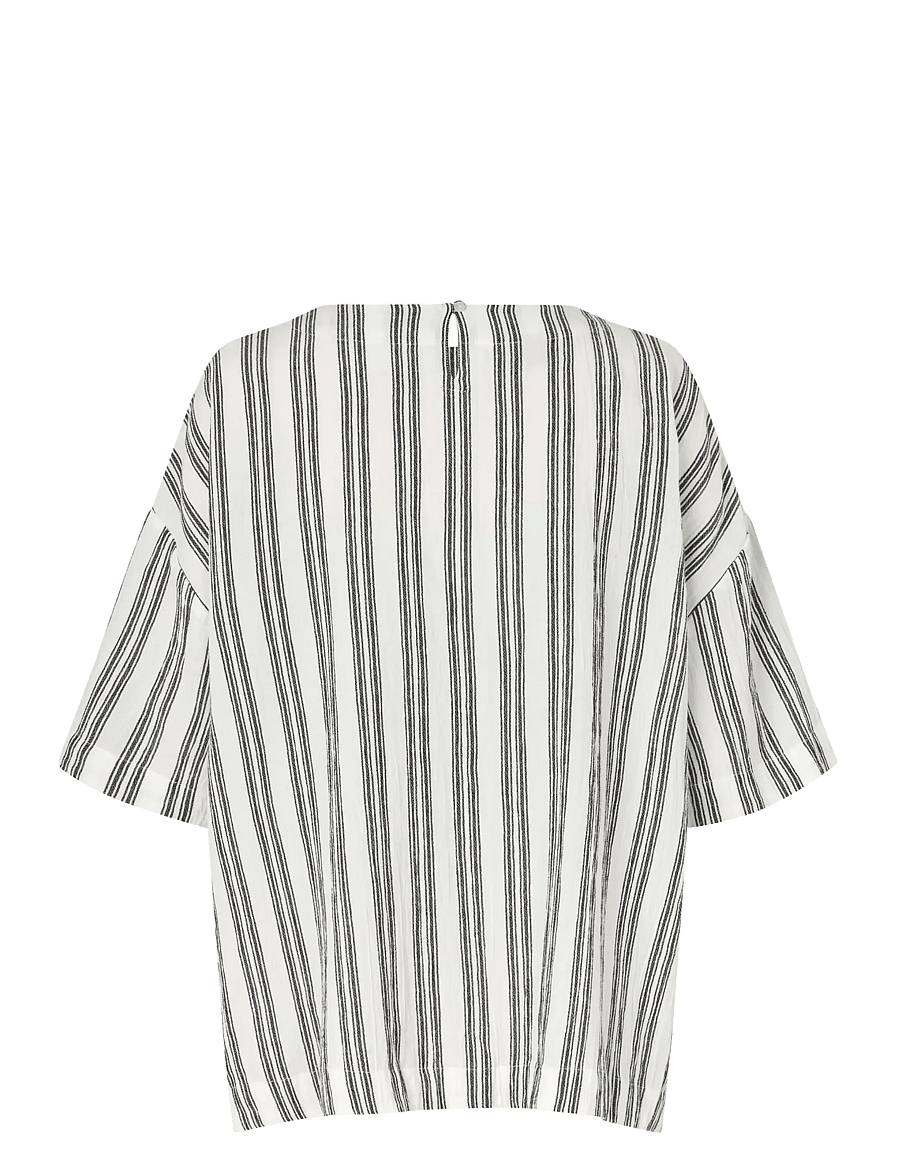 Masai - MaDegana - lühikeste varrukatega pluusid - black - 1