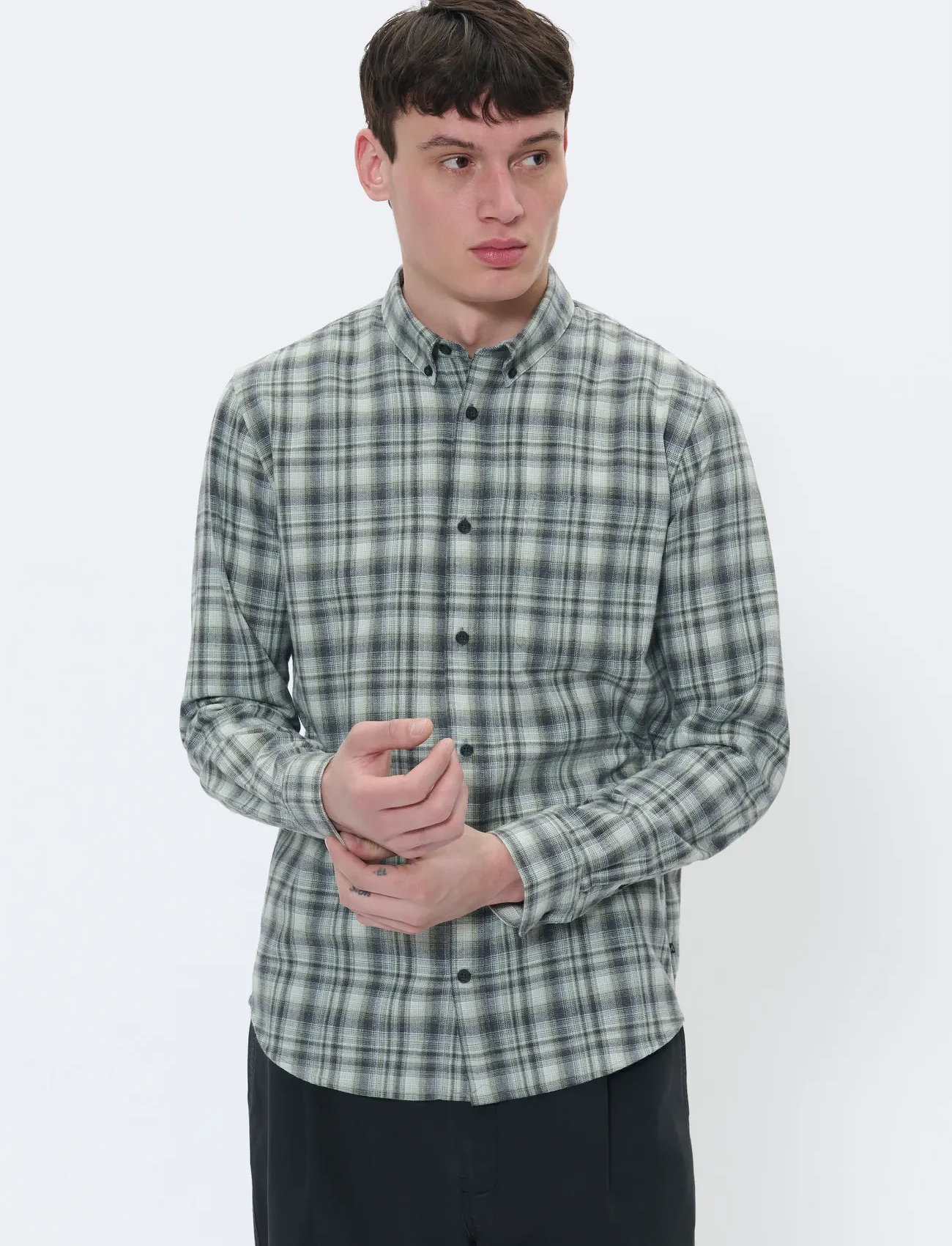 Khaki green