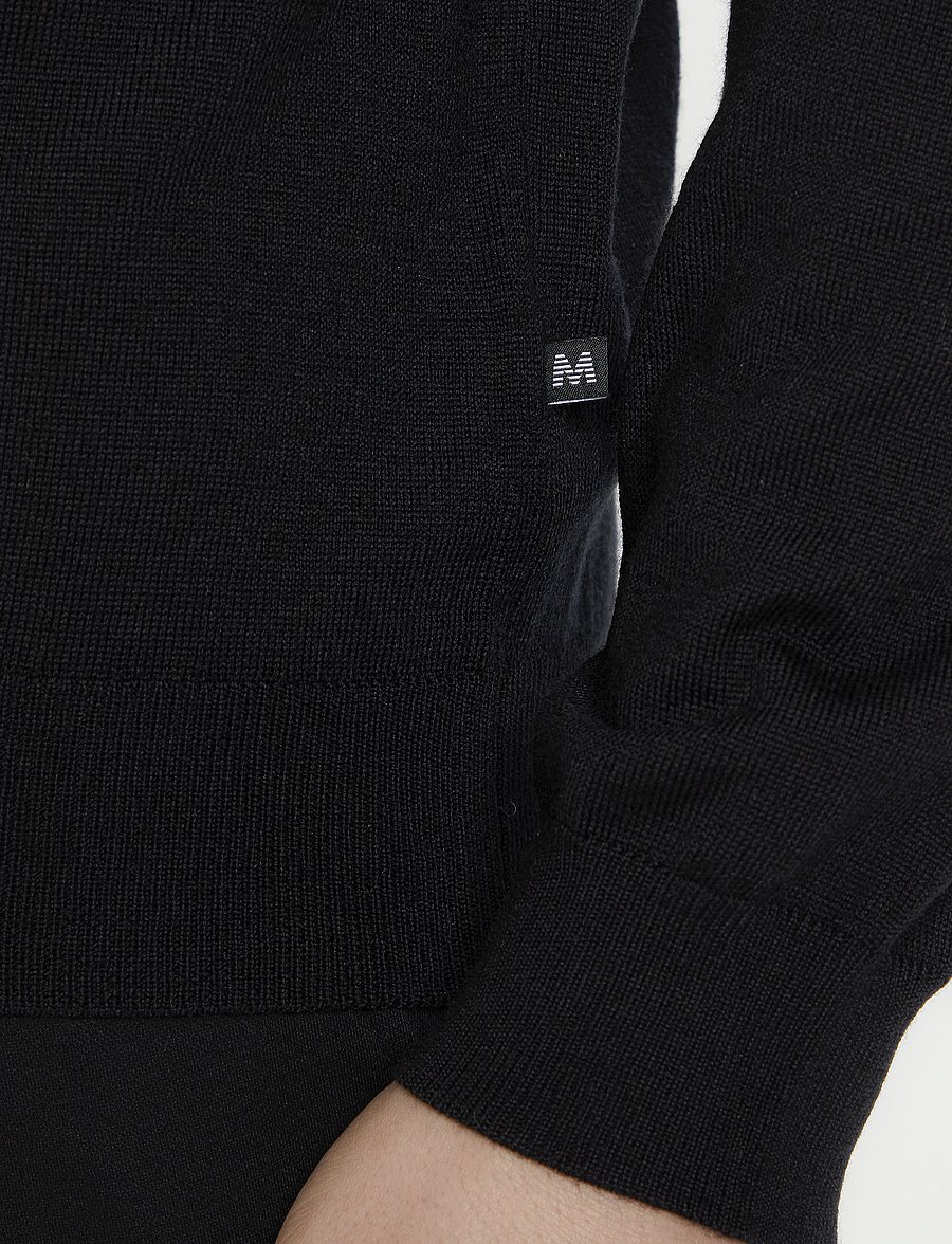 Matinique - Margrate - round necks - black - 4