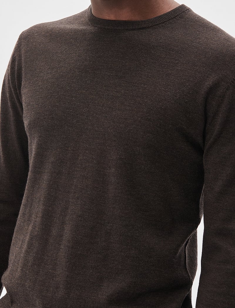 Matinique - Margrate - rund hals - dark brown - 4