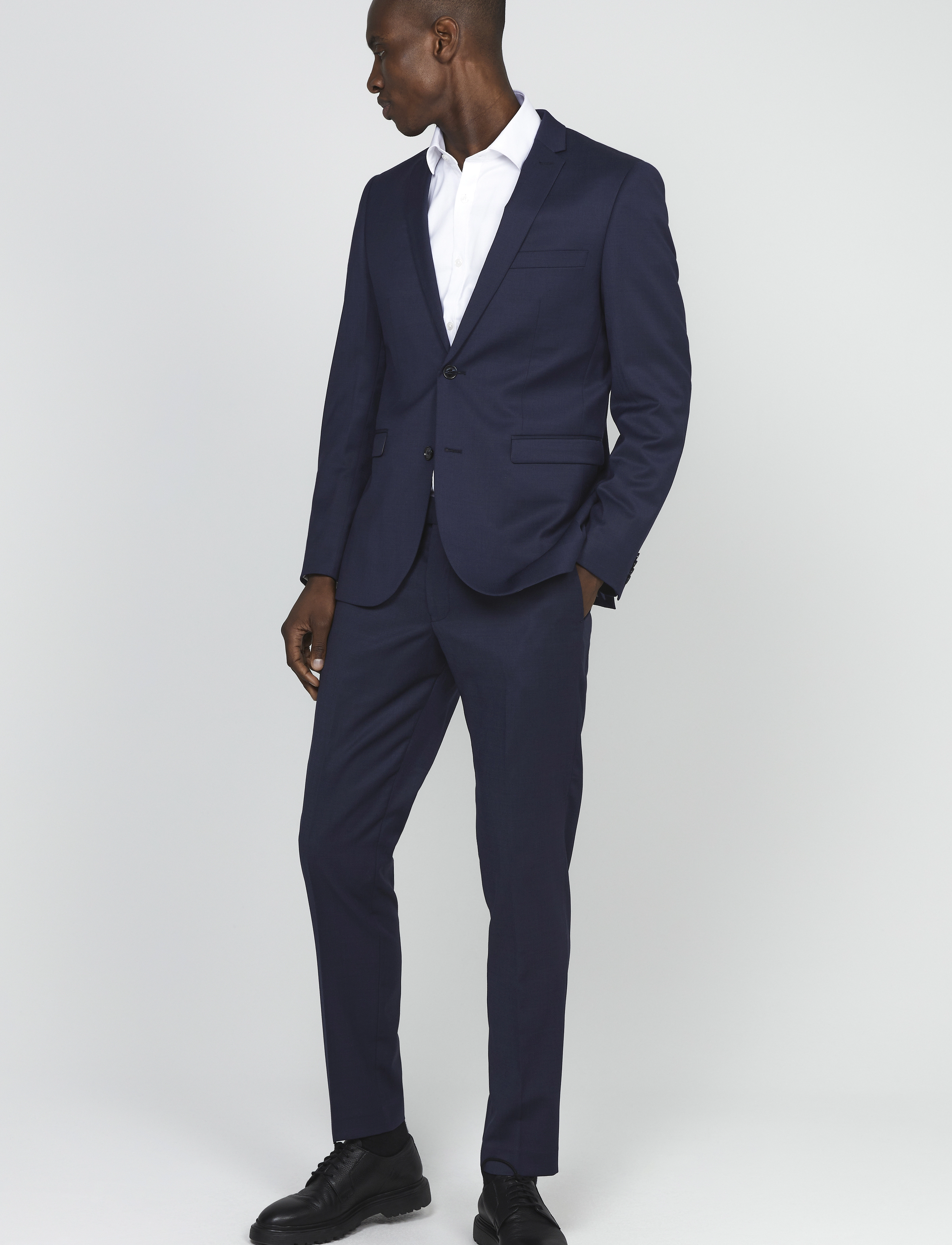 Matinique - Las - Ülikonnapüksid - dark navy - 4
