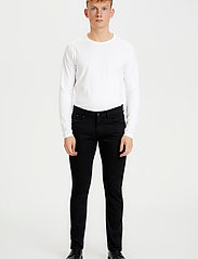 Matinique - Priston - slim jeans - black - 3