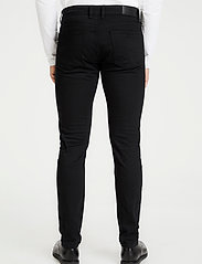 Matinique - Priston - džinsa bikses ar tievām starām - black - 4