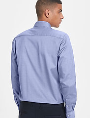 Matinique - Marc - basic shirts - ink blue - 5