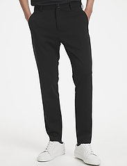 Matinique - Paton Jersey Pant - jakkesætsbukser - black - 4