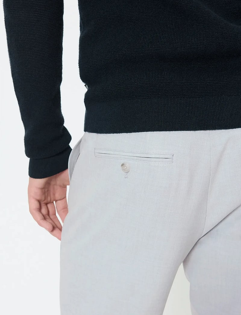 Matinique - MAliam Pant - Ülikonnapüksid - pearl blue melange - 4