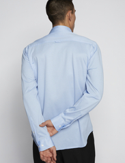Matinique - MAtrostol BU - basic shirts - chambray blue - 4