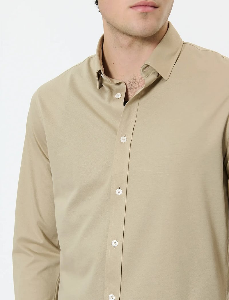 Matinique - MAtrostol BU - casual hemden - plaza taupe - 4