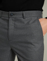 Matinique - MAliam Pant - pantalons - medium grey melange - 5