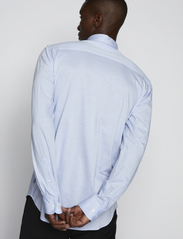 Matinique - MAmarc N - basic skjorter - chambray blue - 4