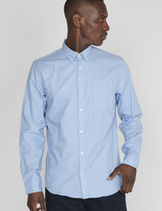 Matinique - MAtrostol BD - basic shirts - chambray blue - 2