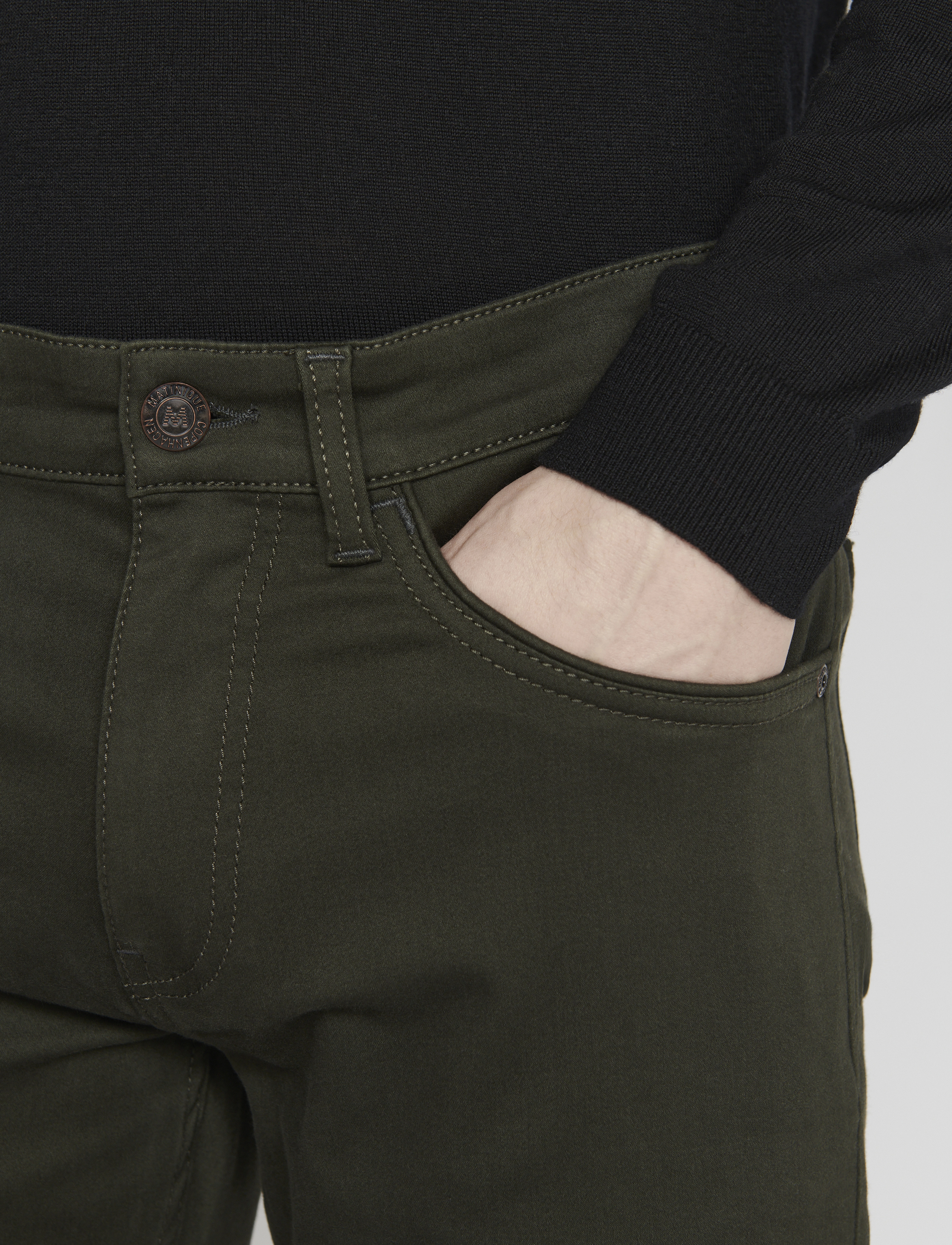 Matinique - MApete - hosen & jeans - dark forest - 5