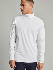 Matinique - MAjoseph ls - basic t-shirts - white - 1