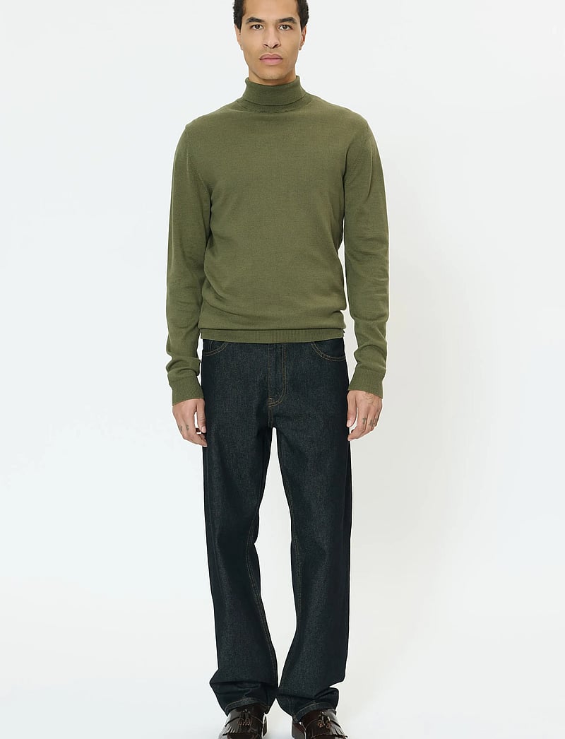 Matinique - MAparcusman - rollkragen - olive night - 3
