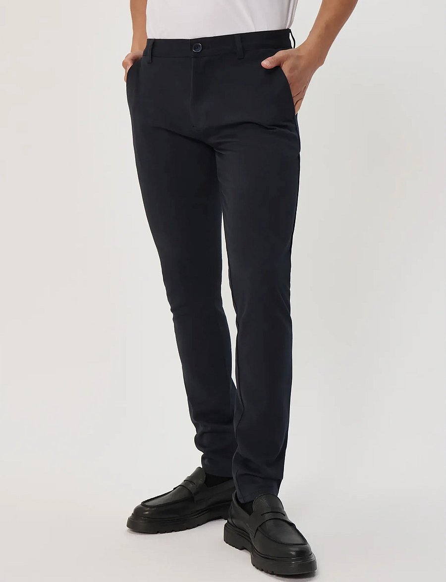 Matinique - MAjens Pants - rennot housut - deep navy - 0
