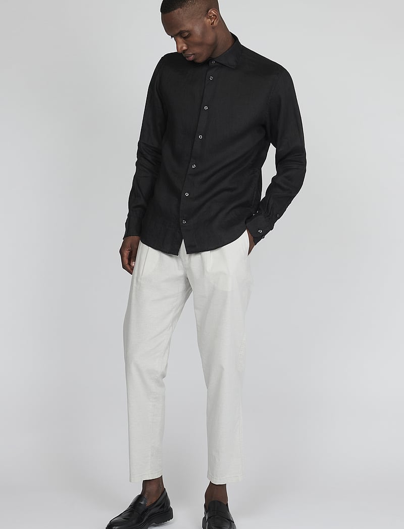 Matinique - MAmarc short - linased särgid - black - 3