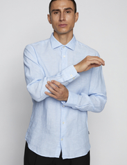 Matinique - MAmarc short - lininiai marškiniai - chambray blue - 2