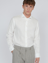 Matinique - MAmarc short - linen shirts - white - 2