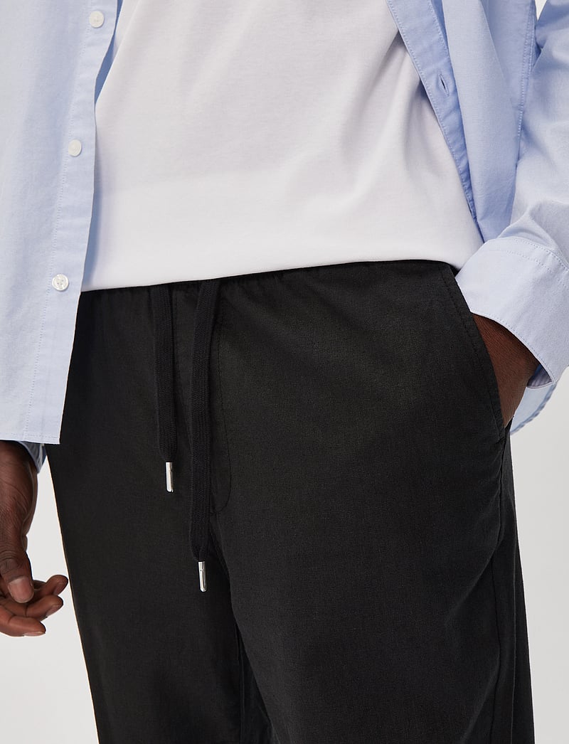 Matinique - MAbarton Pant - hørbukser - black - 5