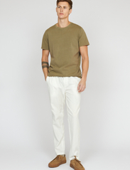 Matinique - MAbarton Pant - linen trousers - broken white - 3