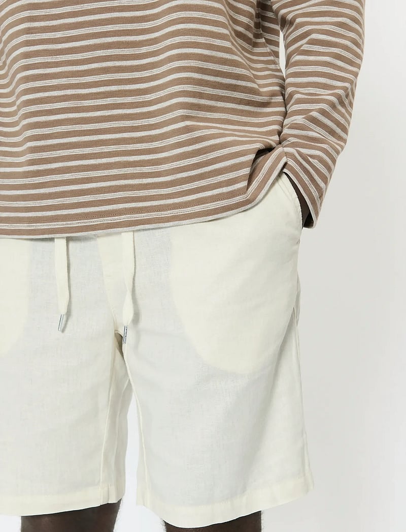 Matinique - MAbarton Short - hörstuttbuxur - eggnog - 4