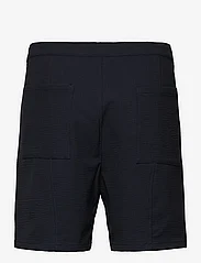 Matinique - MAdouglas Short - casual shorts - dark navy - 1