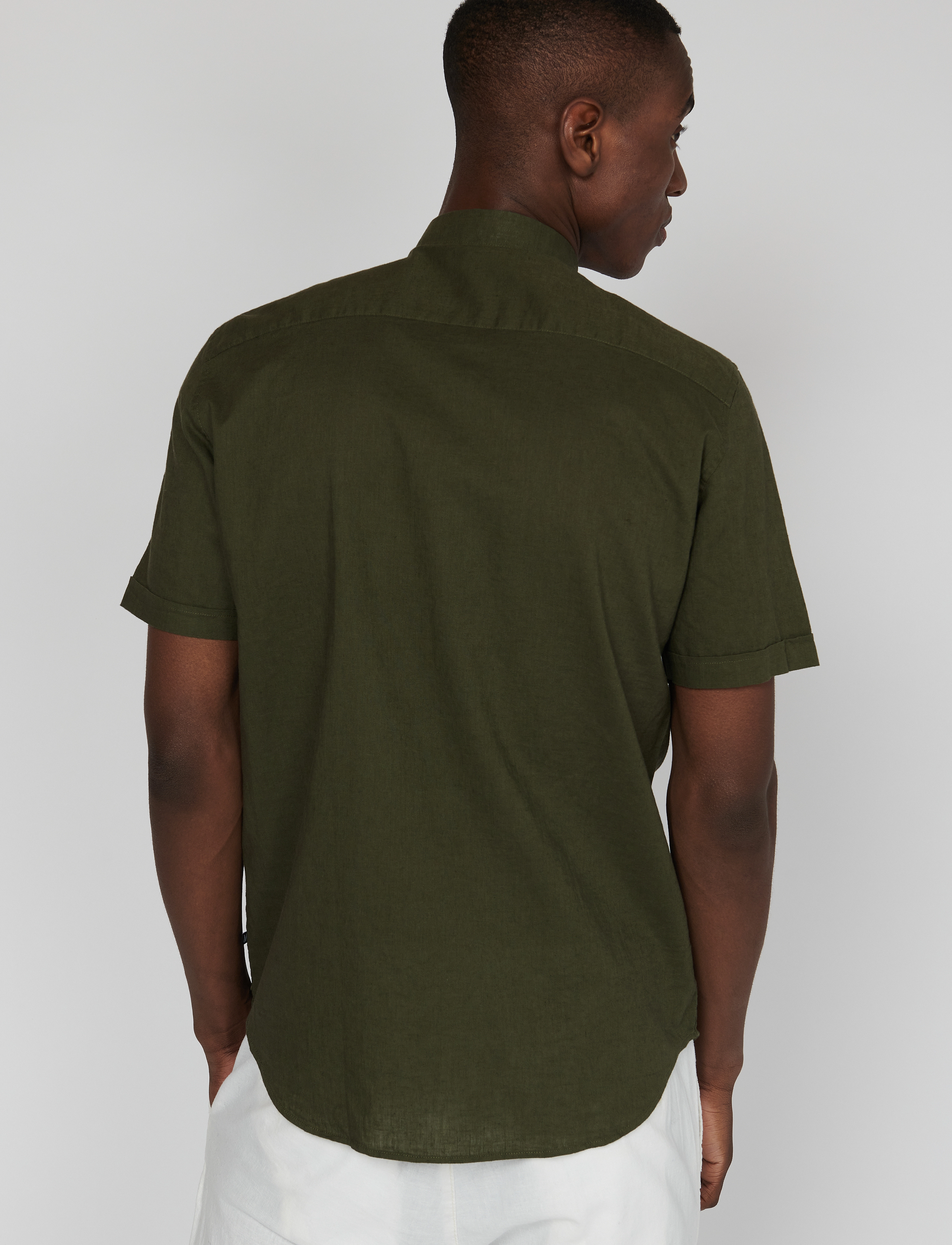 Matinique - MAtrostol BD SS - linen shirts - olive night - 4