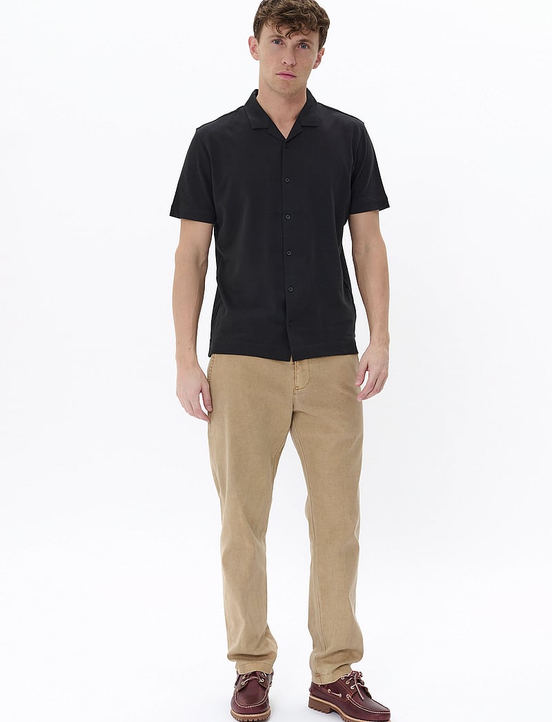 Matinique - MAtrostol Resort 2 - kortärmade skjortor - black - 3