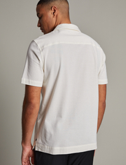 Matinique - MAtrostol Resort 2 - marškiniai trumpomis rankovėmis - off white - 4