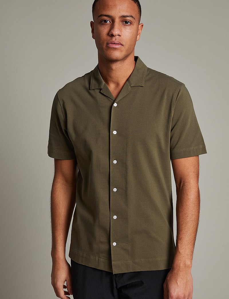 Matinique - MAtrostol Resort 2 - lühikeste varrukatega särgid - olive night - 0