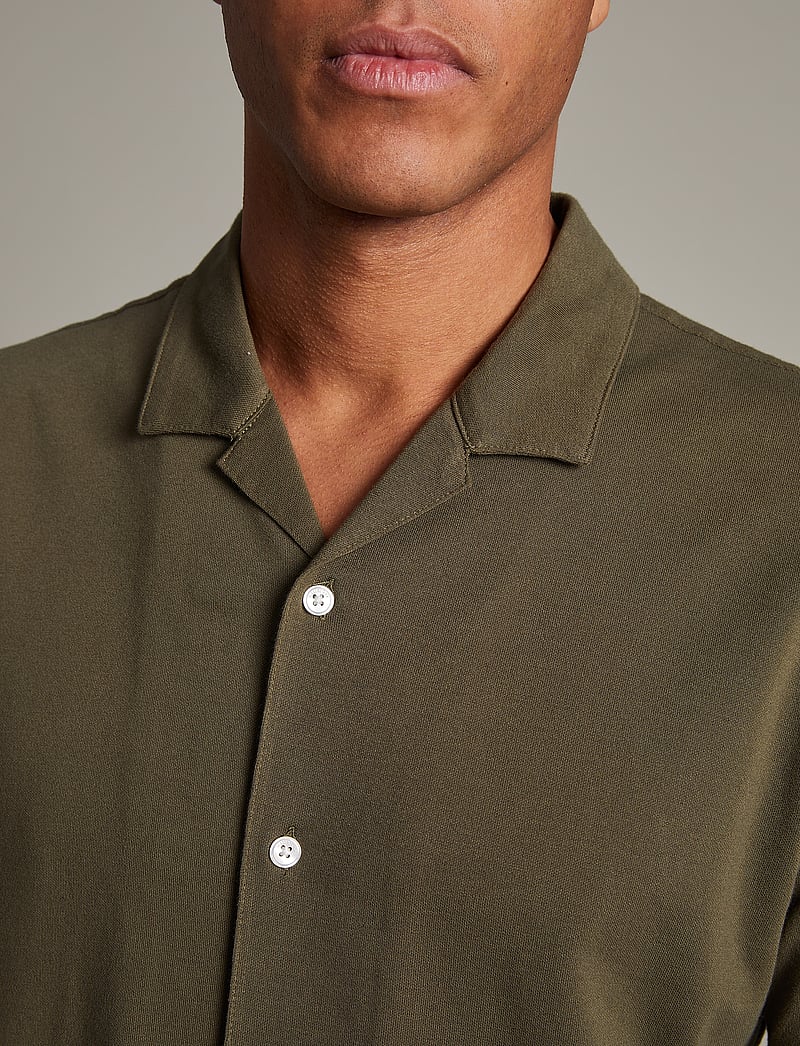 Matinique - MAtrostol Resort 2 - lühikeste varrukatega särgid - olive night - 5