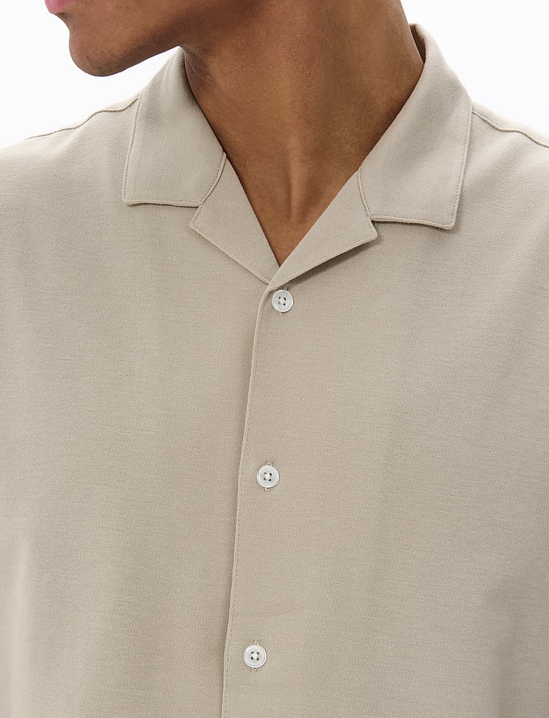 Matinique - MAtrostol Resort 2 - lühikeste varrukatega särgid - plaza taupe - 4