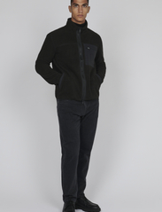 Matinique - MAisaac Zipper - mid layer jackets - black - 3
