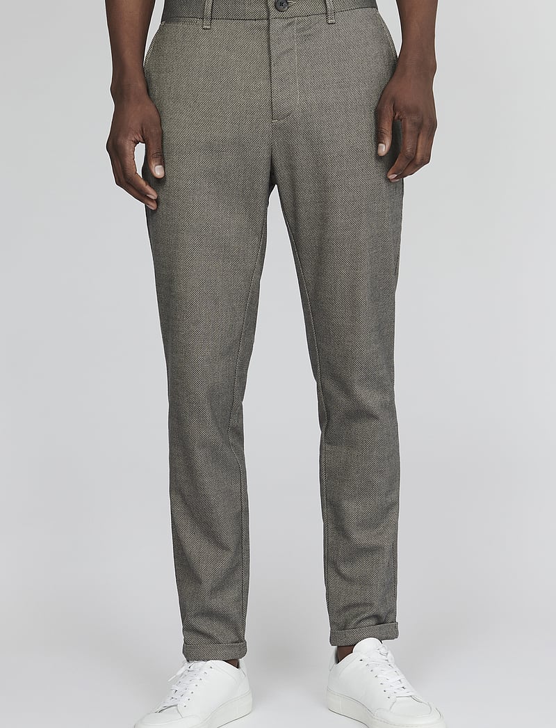 Matinique - MAliam Pant - anzugshosen - espresso - 3