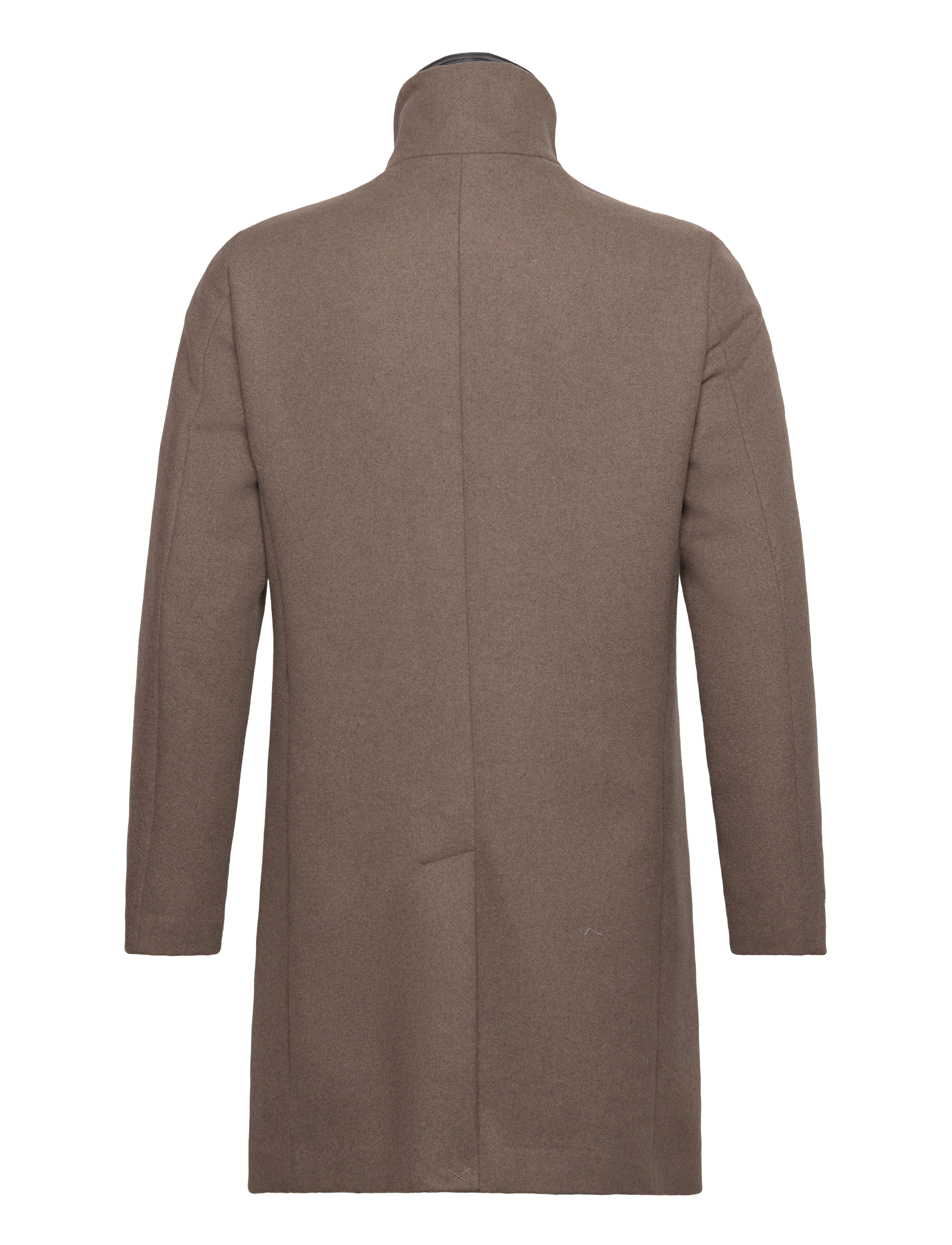 Matinique - MARobert - ullrockar - walnut - 2